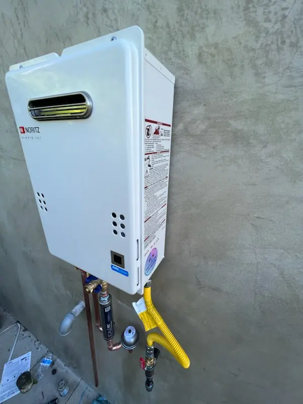 Tankless water heater installation for Live Oak homes